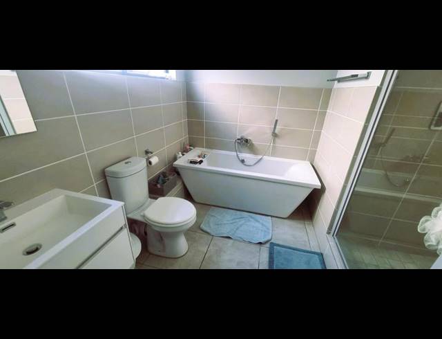 3 BEDROOM TOWNHOUSE FOR SALE IN AMBERFIELD